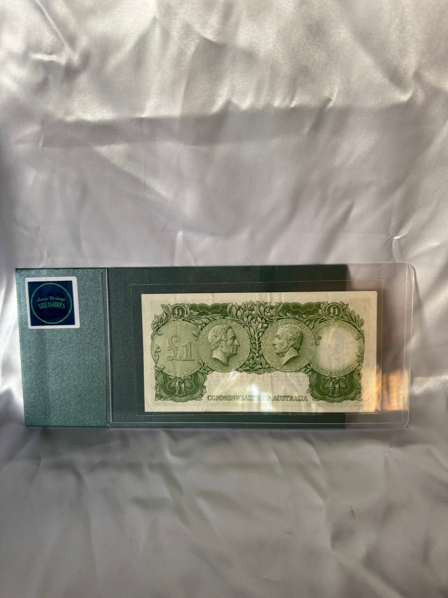 1953 Australian One Pound Banknote – Coombs & Wilson (R33) – Extremely Fine