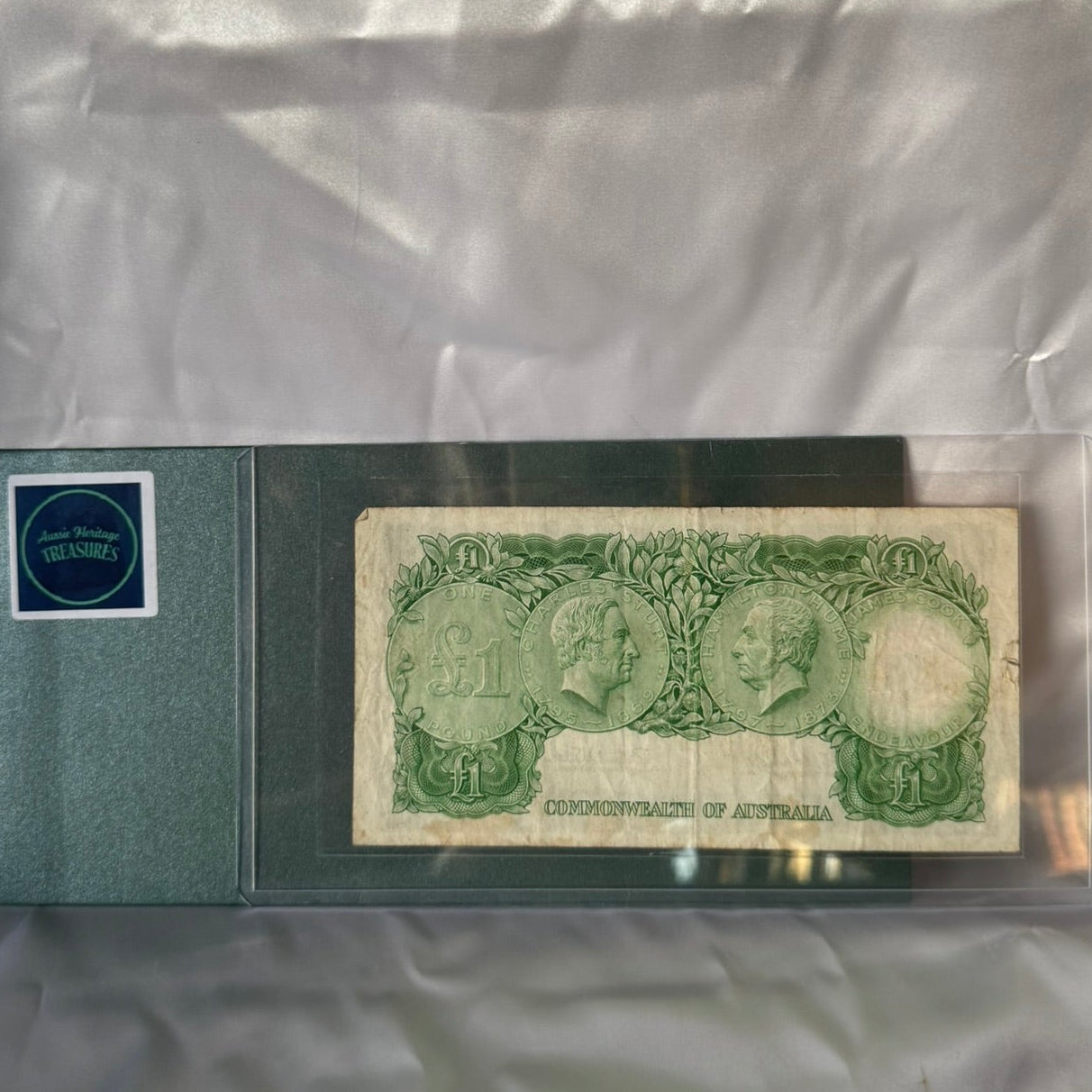1953 Australian One Pound Banknote – Coombs & Wilson (R33) – Very Fine