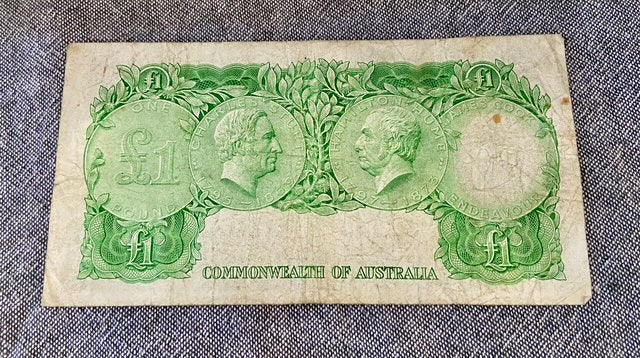 Commonwealth of Australian One Pound Banknote – 1953 Crowning a New Queen