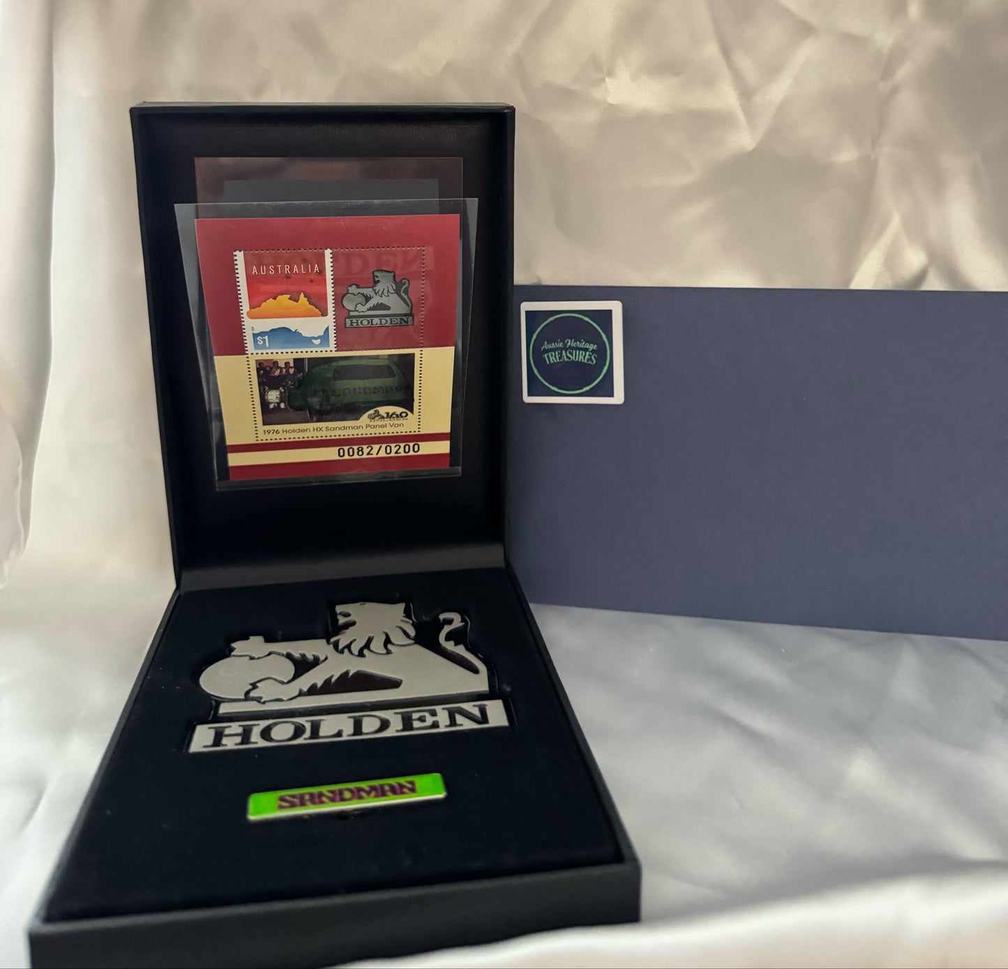 2016 Australia Post Impressions – Holden Sandman Badge Sheetlet & Pin Set