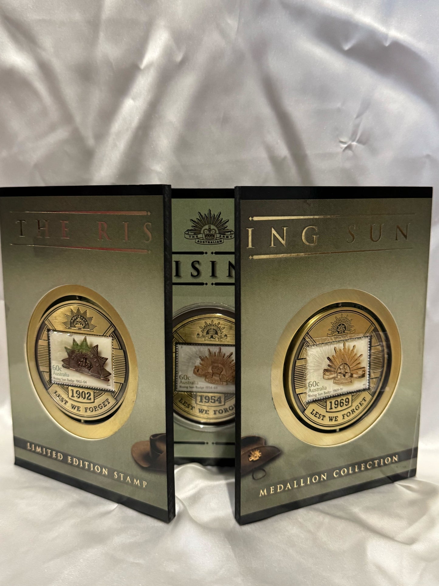 2012 Australian Army “The Rising Sun” Limited Edition Stamp & Medallion Set