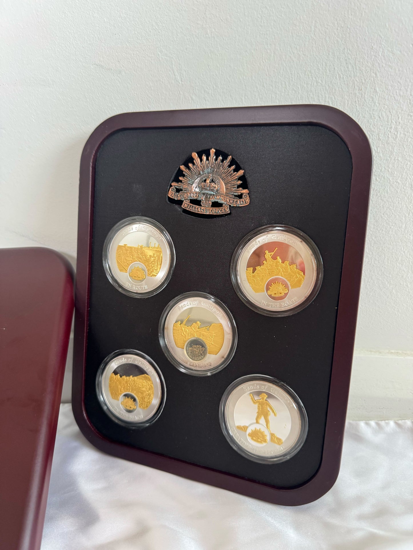 2008 “Sands of Gallipoli” Set of Five Limited Edition Medallions – Display Case (No. 0290/2500)