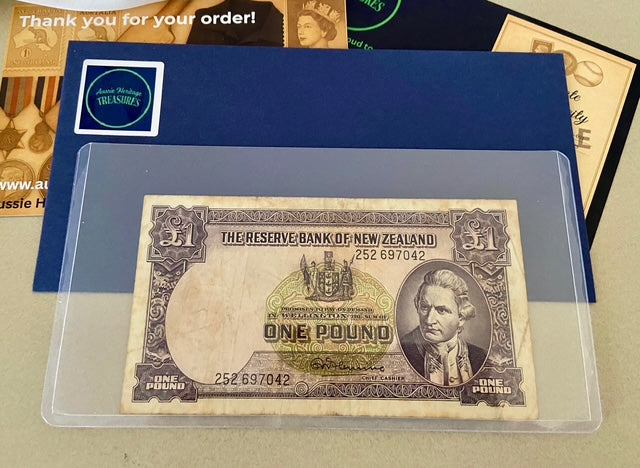 NZ One Pound Note 1960-67 - Well travelled New Zealander _ Heritage Bank Note