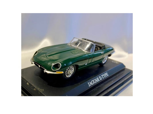 1961 E-Type Jaguar Roadster - Green 1:43 Scale Replica Car