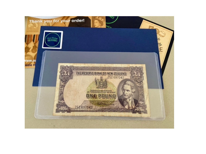 NZ One Pound Note 1960-67 - Well travelled New Zealander _ Heritage Bank Note